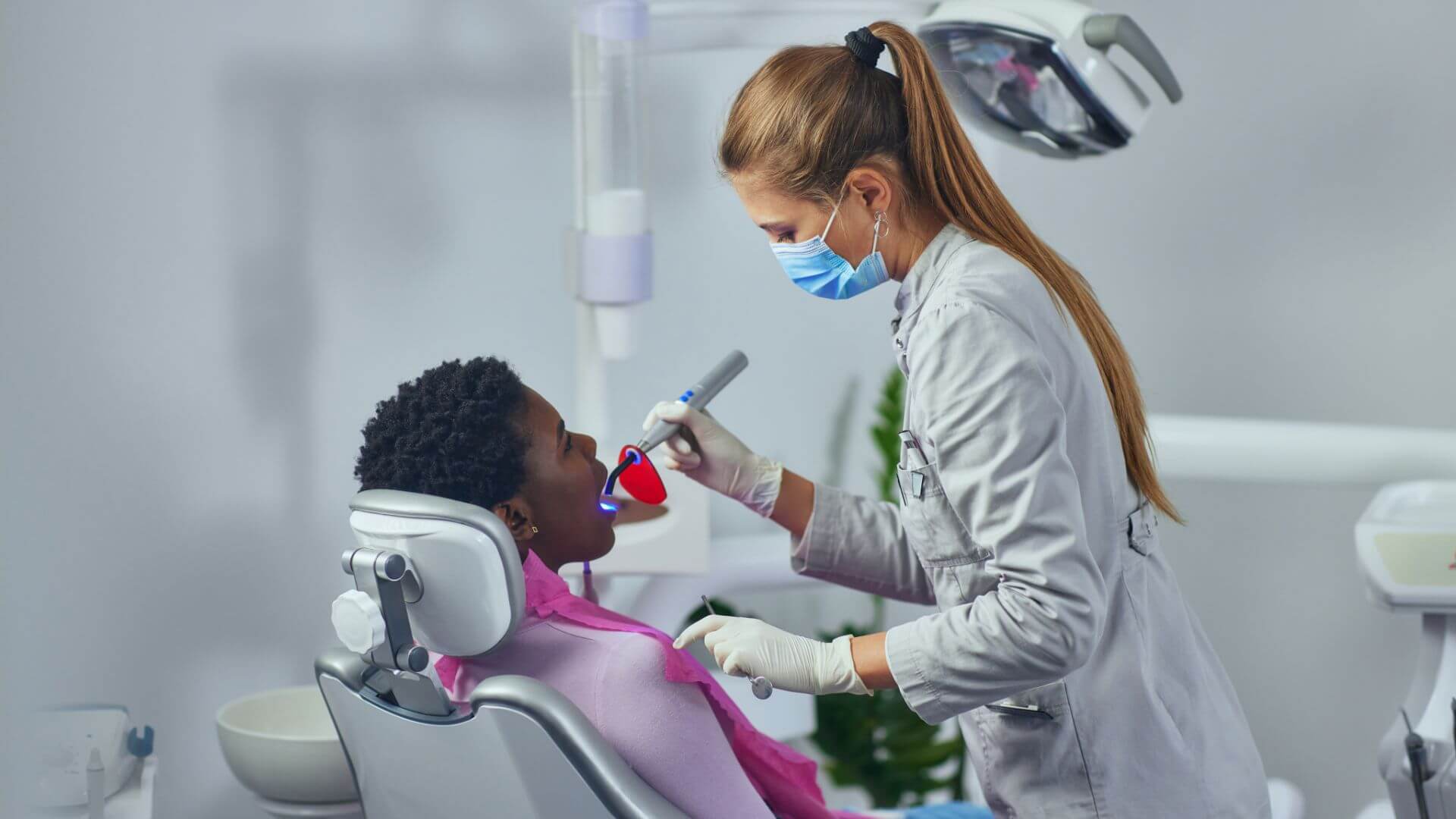 טכנאי שיניים בפתח תקווה